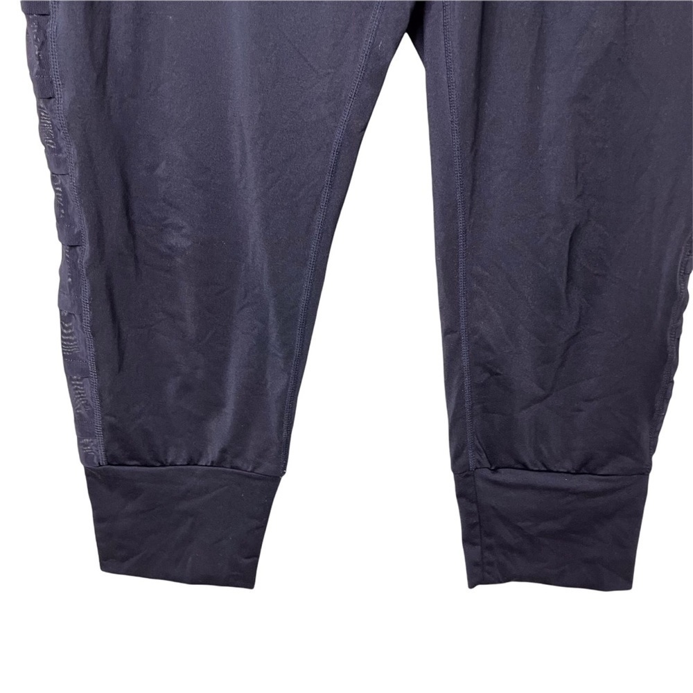 Fabletics Victoria Pants Cropped Black Size Medium Performance Jersey Activewear - Picture 10 of 11